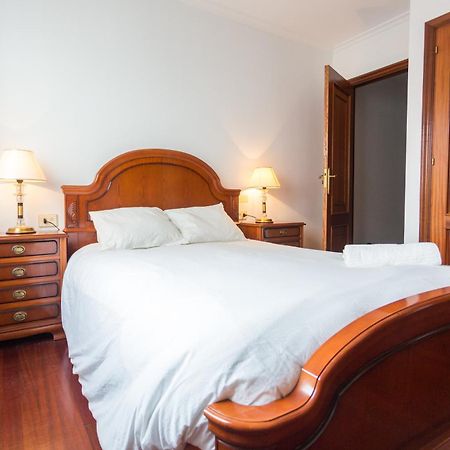 Disfruta De Melide En Este Amplio Apartamento ภายนอก รูปภาพ
