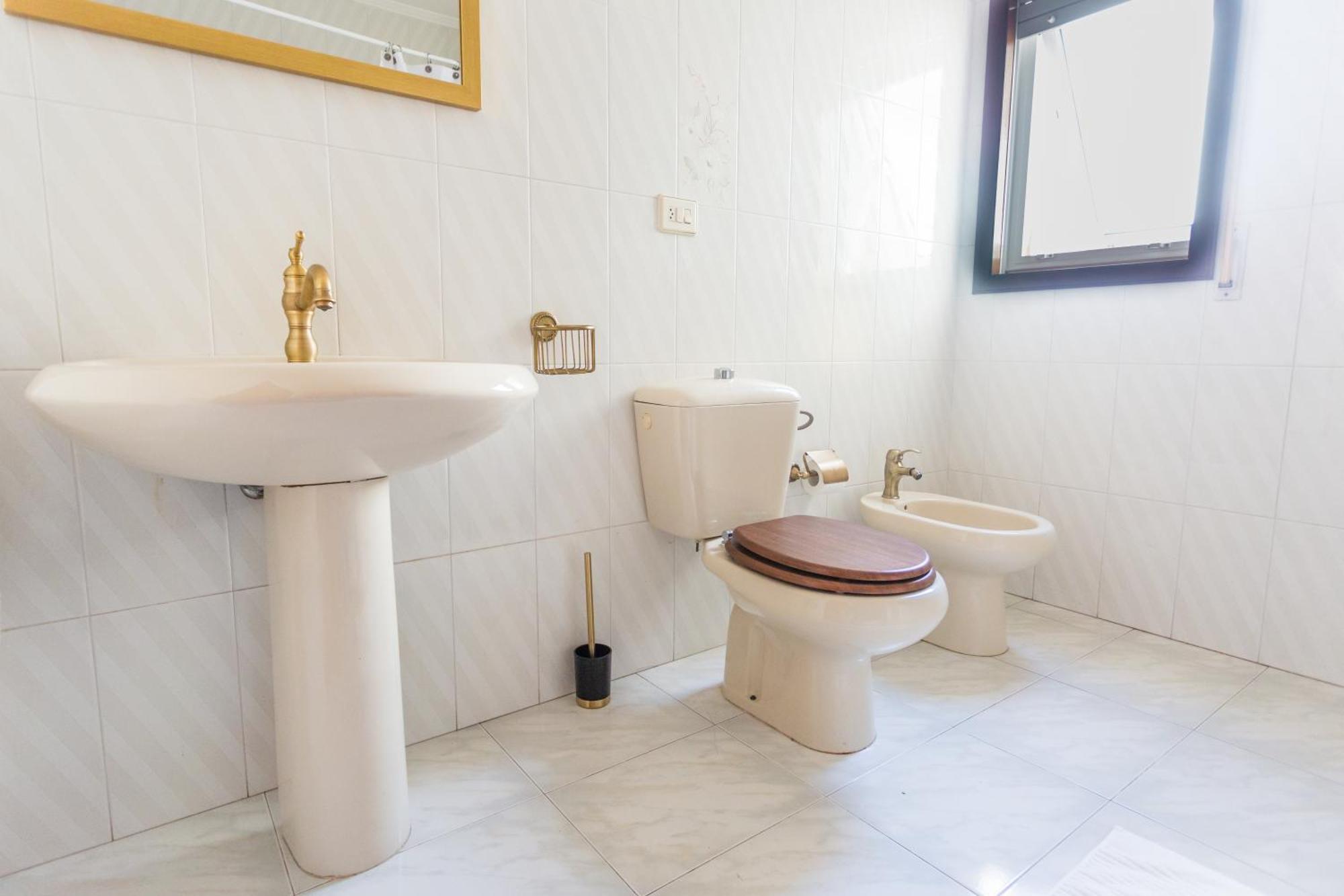 Disfruta De Melide En Este Amplio Apartamento ภายนอก รูปภาพ