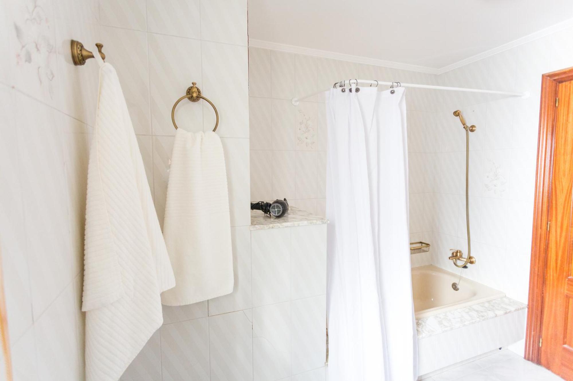 Disfruta De Melide En Este Amplio Apartamento ภายนอก รูปภาพ